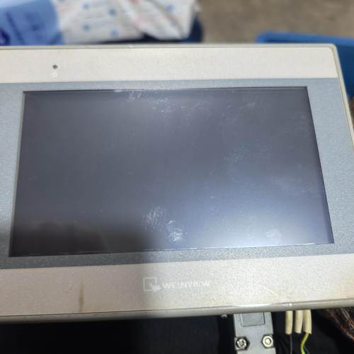 威纶通触摸屏MT6071iE 1WV