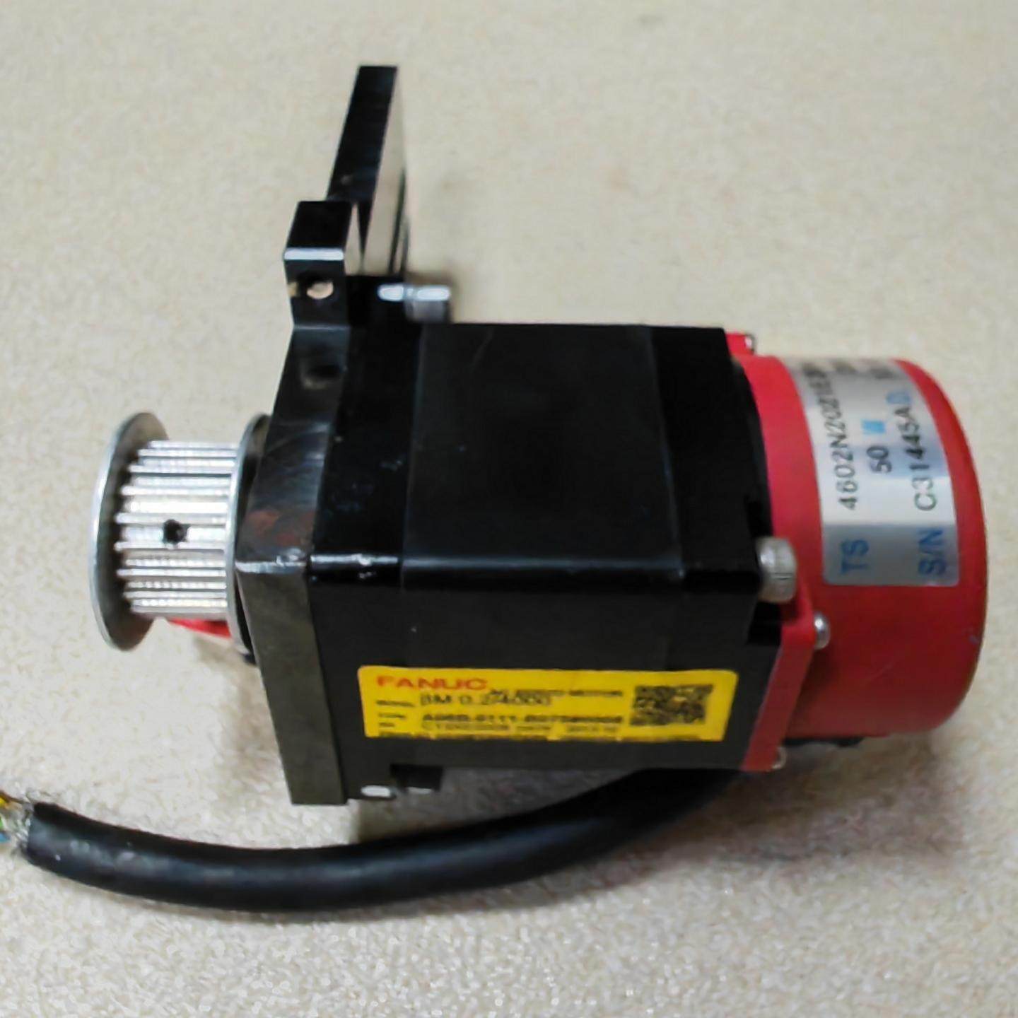 FANUC伺服电机 型号A06B-0111-B103