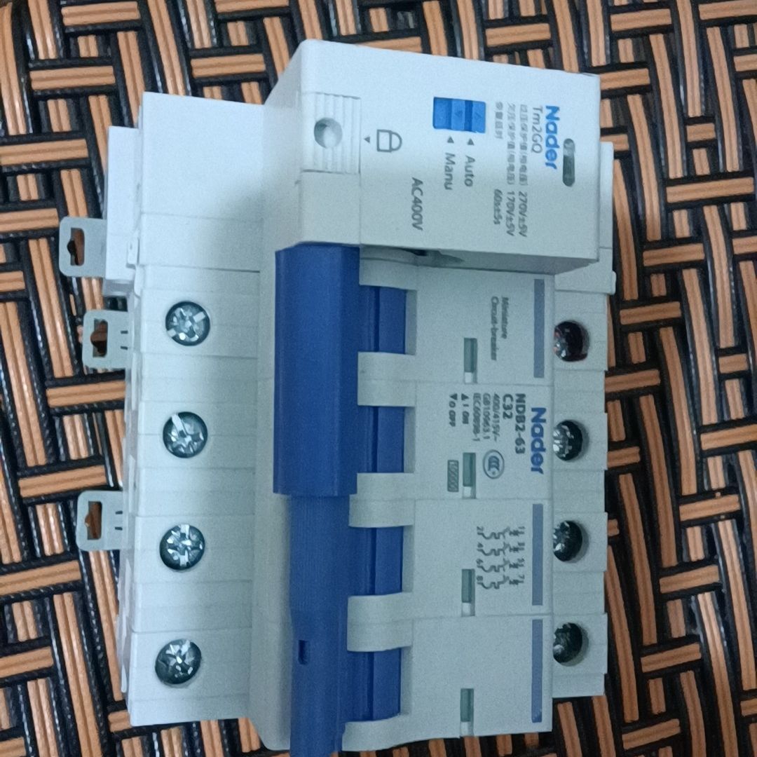 良信4p.空开带过欠压   98一个