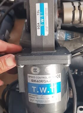 TWT减速电机 5IK40RGA-C  5GA  15L