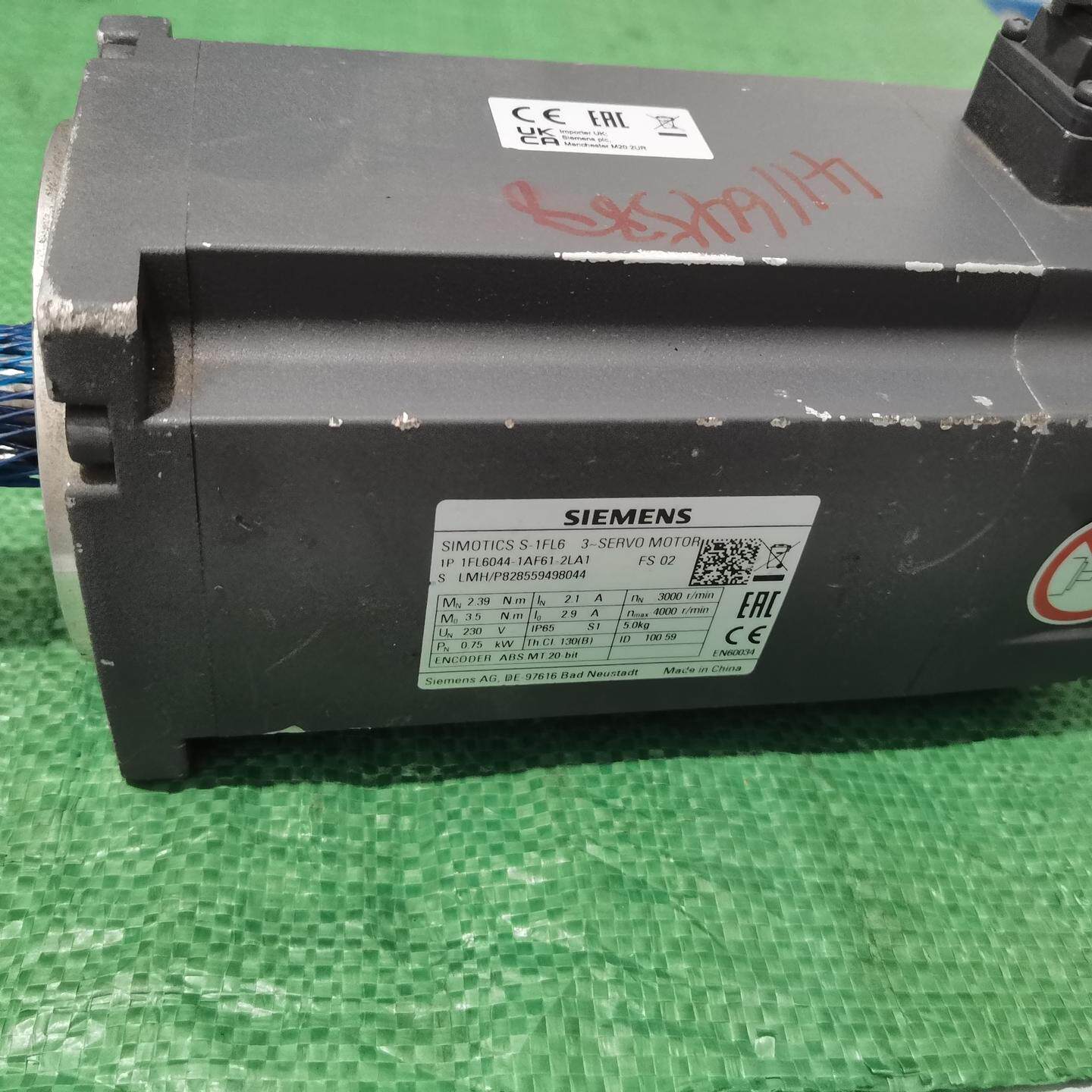 伺服电机 型号1FL6044-1AF61-2LA1