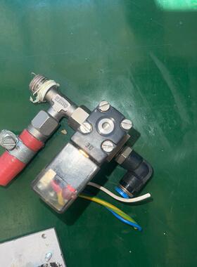 德国burkert宝德电磁阀  042050 电压24Ｖ 拆