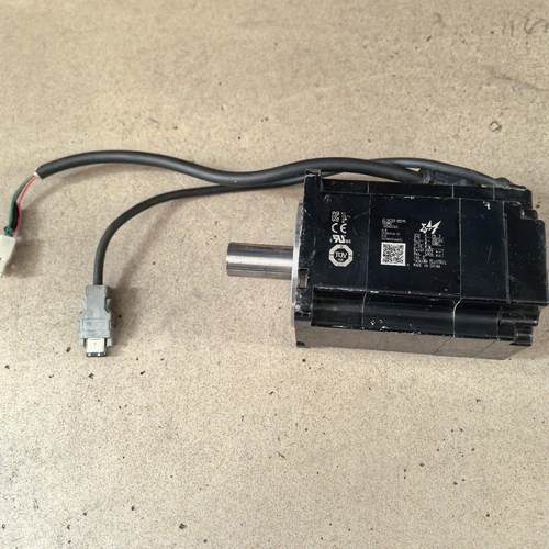 安川伺服电机 SGMMS-08ADC6S 750W 拆机件