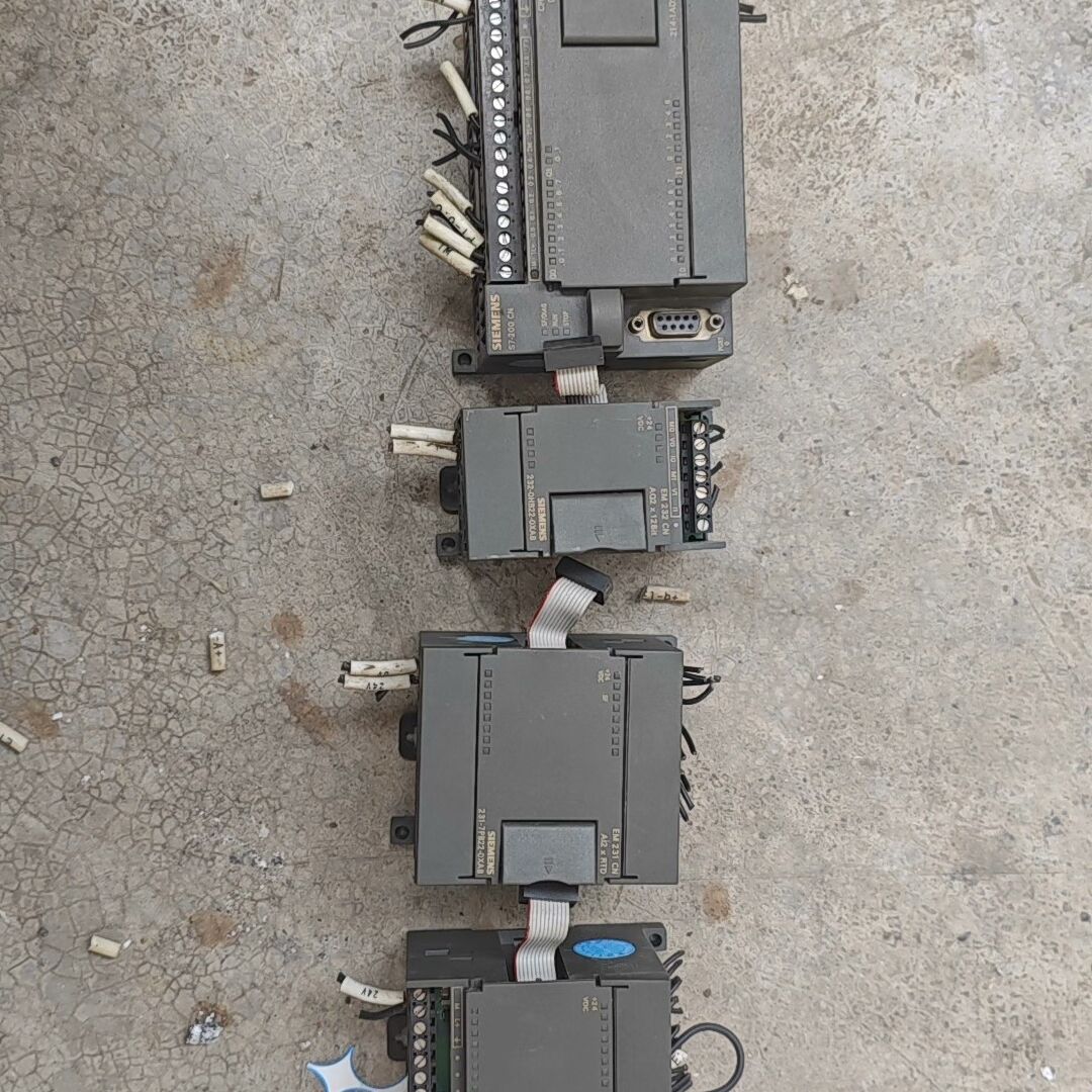 西门子6ES70214-1AD23-0XB8(110包邮）6