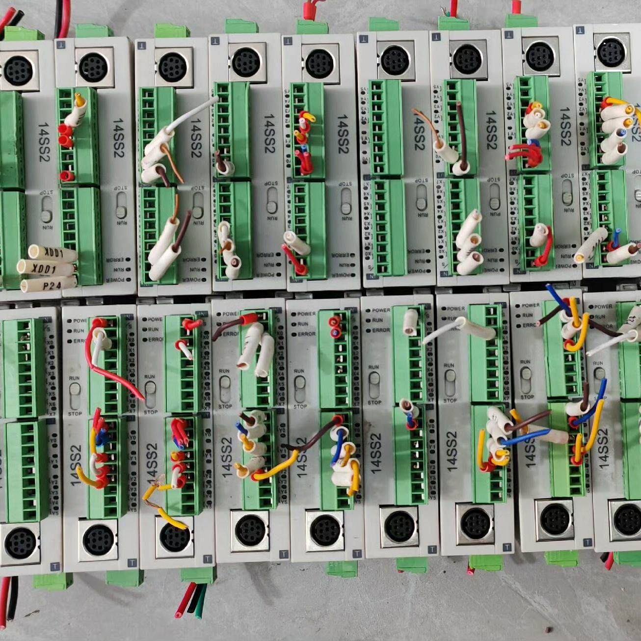 WODTOP拆机PLC成色较好 TP14SS211T实物拍摄