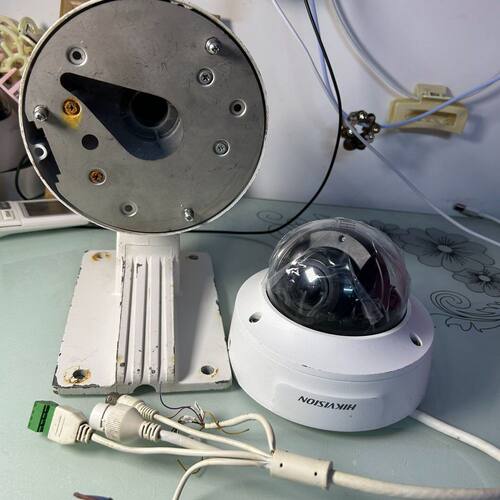威视600万变焦红外防爆半球 DS-2CD2763J-X