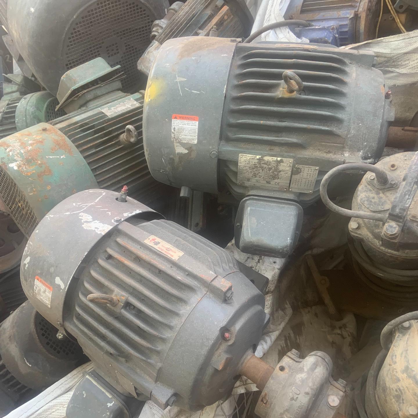 艾默生电机两台 型号AE52 功率20 约15KW 双工