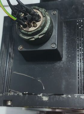 伺服电机  MHME202GCHM 2.0KW 功能完好