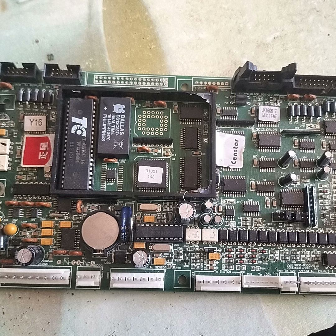 拆机的加油机主板 正新31001 芯片W2C0401 正常便