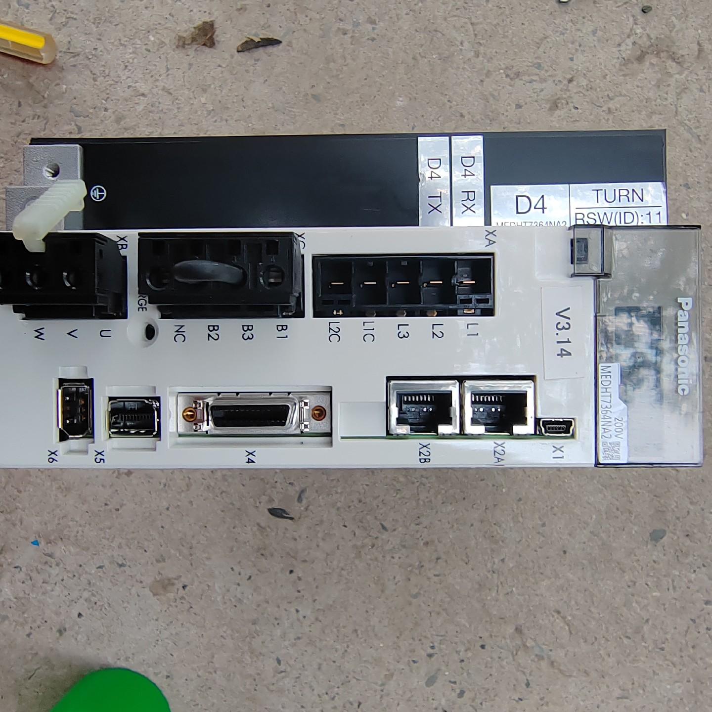 松下A5伺服驱动器MEDHT7364NA2 2.5KW