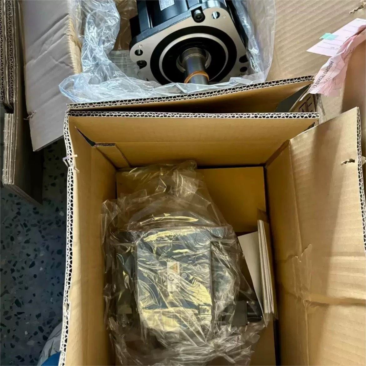 松下A5 MADHT1507LA1 200W伺服驱动器 现货