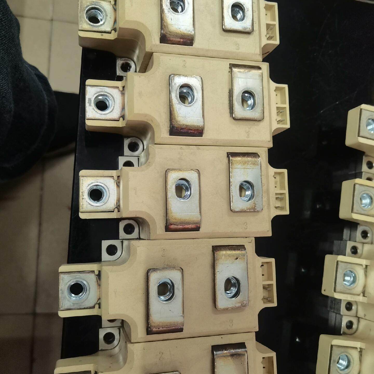 SKKH330/16E 成色如图 五个