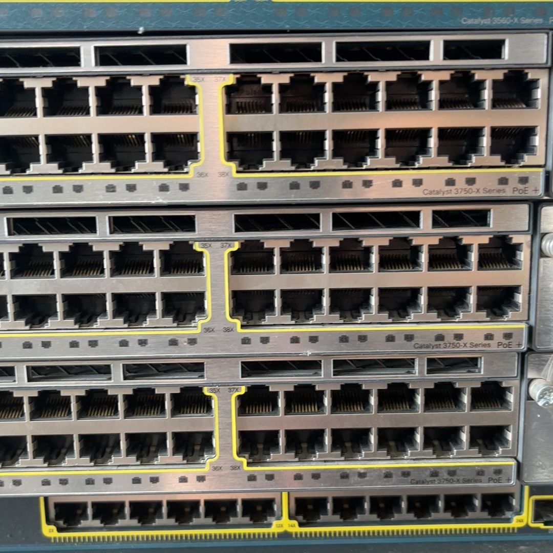 思科WS-C3750X-48P-L二手