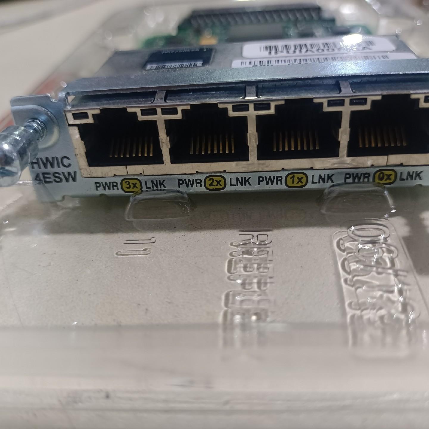 思科  HWIC-4ESW全新带包装 包邮。