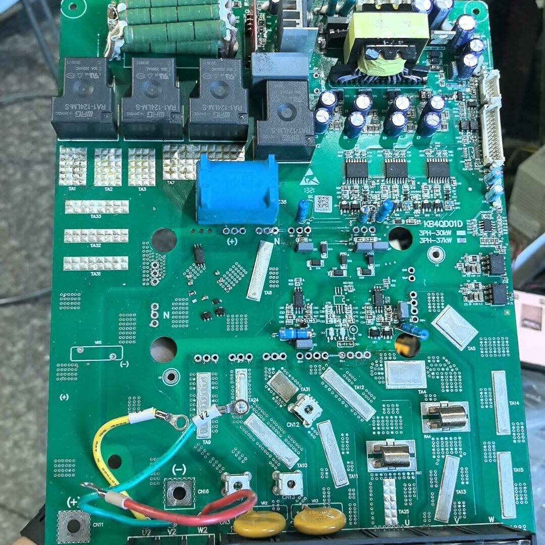 拆机众辰变频器驱动板  KB4QD01D SP600T37K