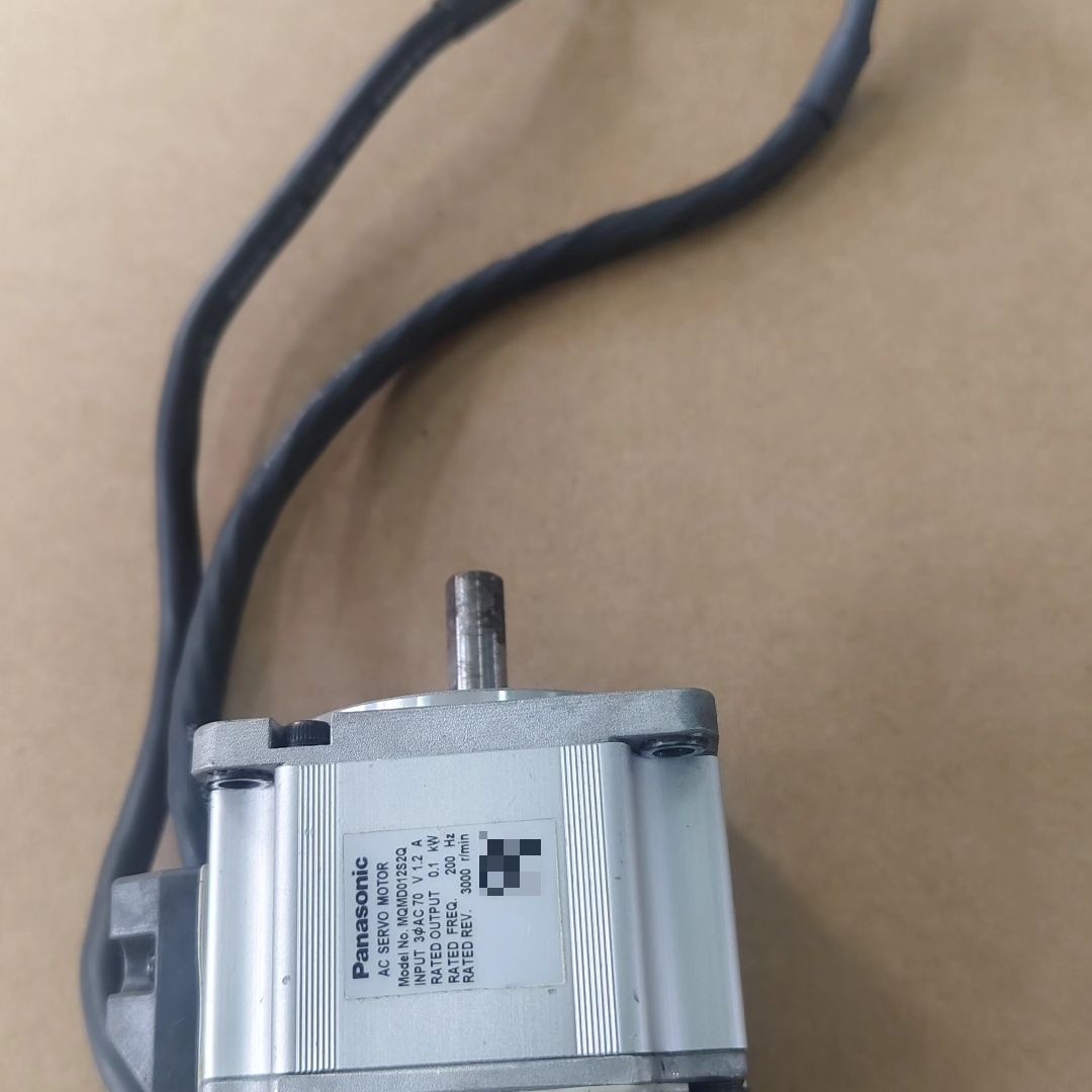 松下机器人低压伺服0.1KW：MQMD012S2Q 实物拍摄