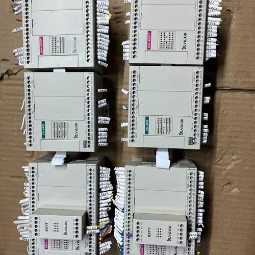 丰炜PLC SW2-24M8-D （350/台）