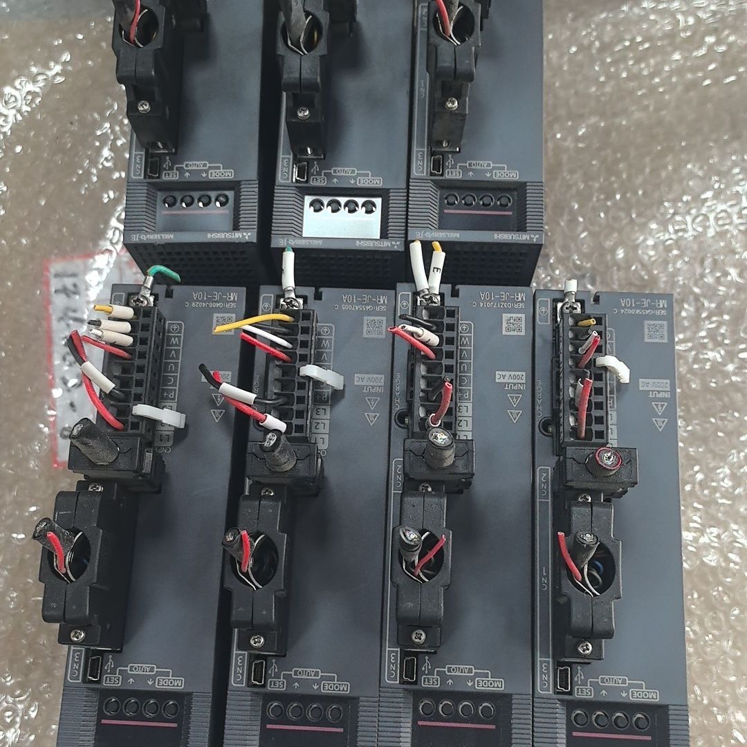 伺服驱动器MR-JE-10A