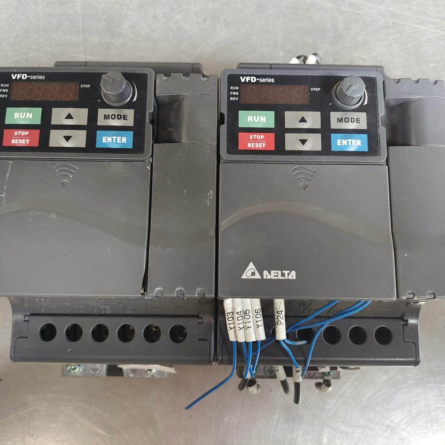 台达E变频器2.2lkw