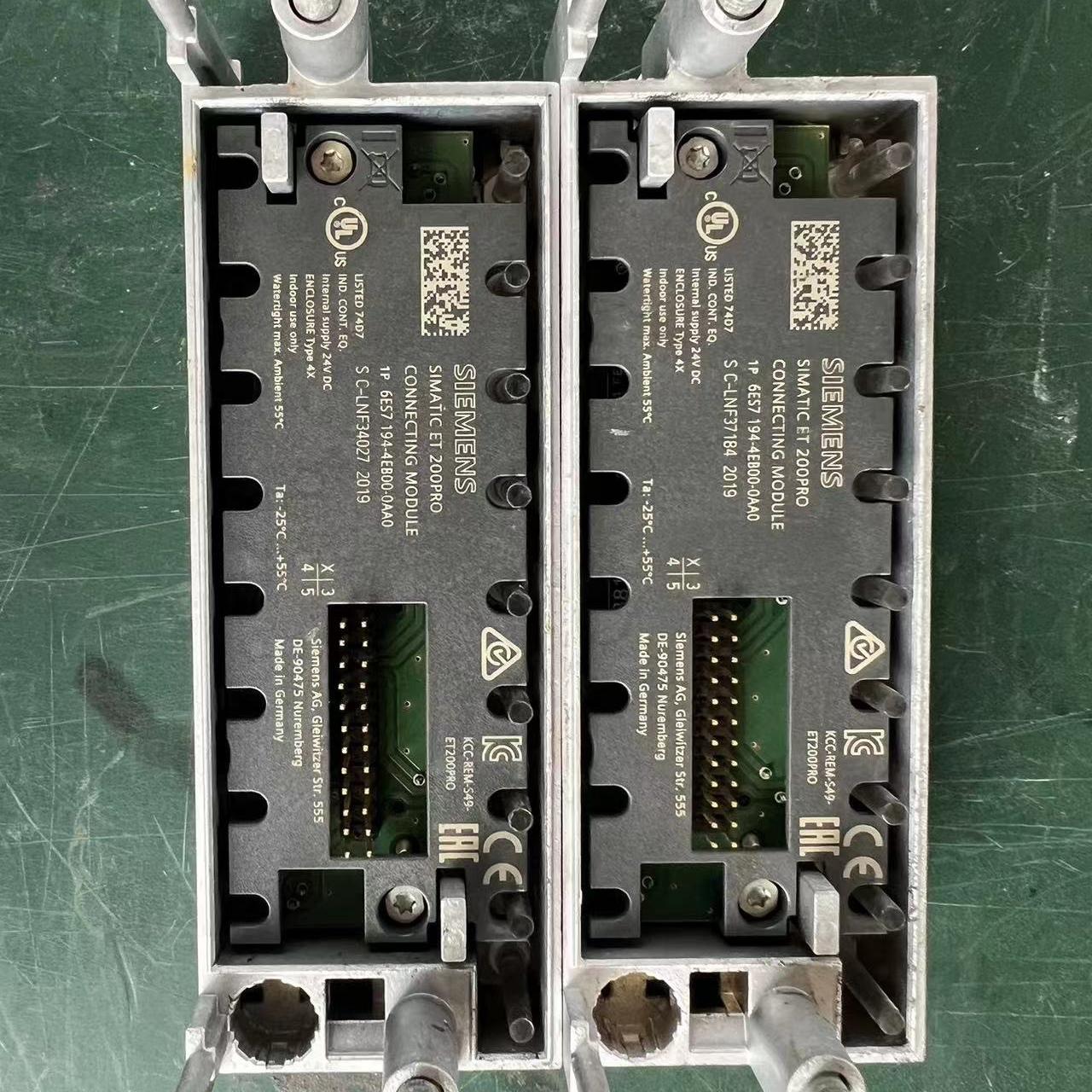 连接模组 6ES7 194-4EB00-0AA0