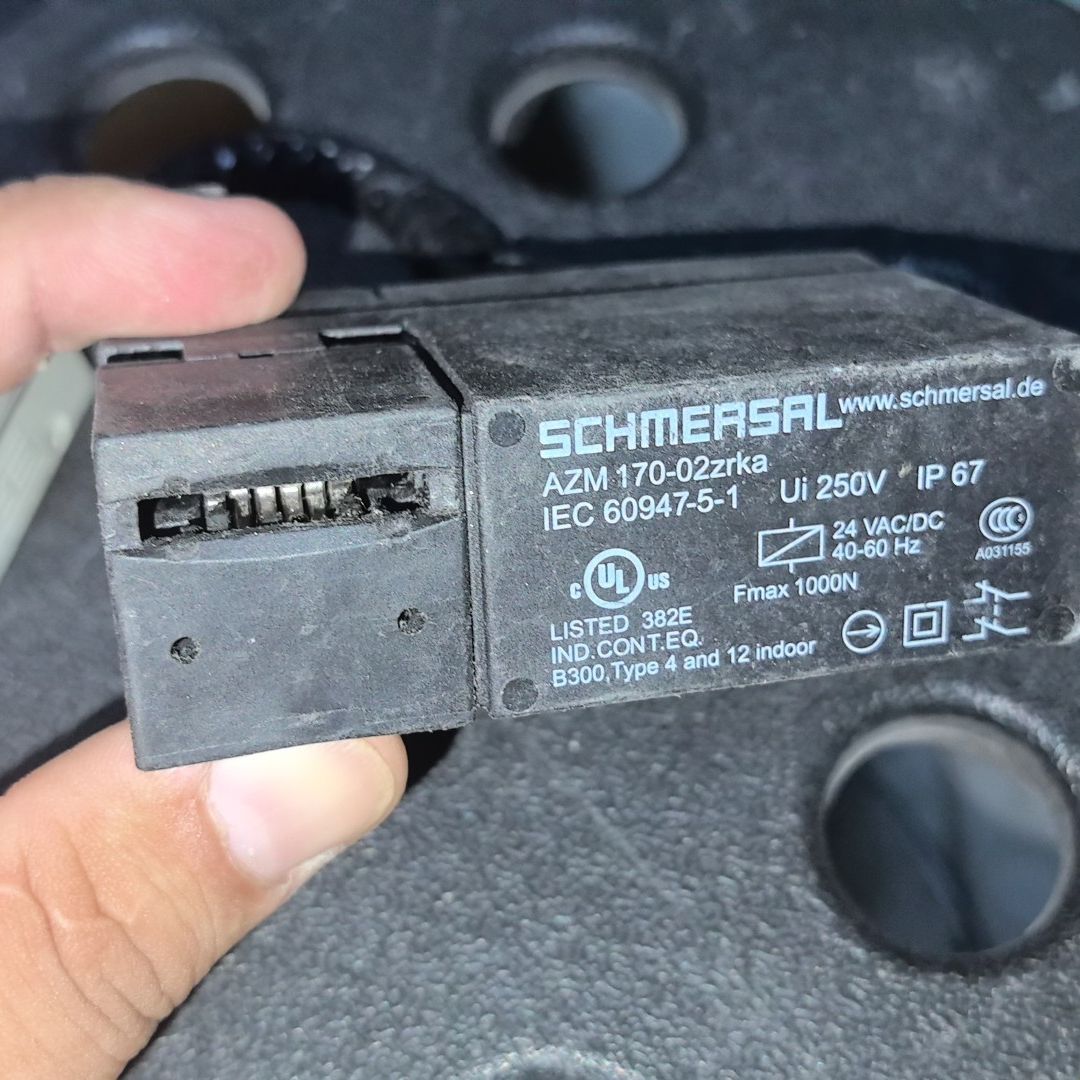 施迈赛 AZM 170-02ZRKA 安全锁ip67