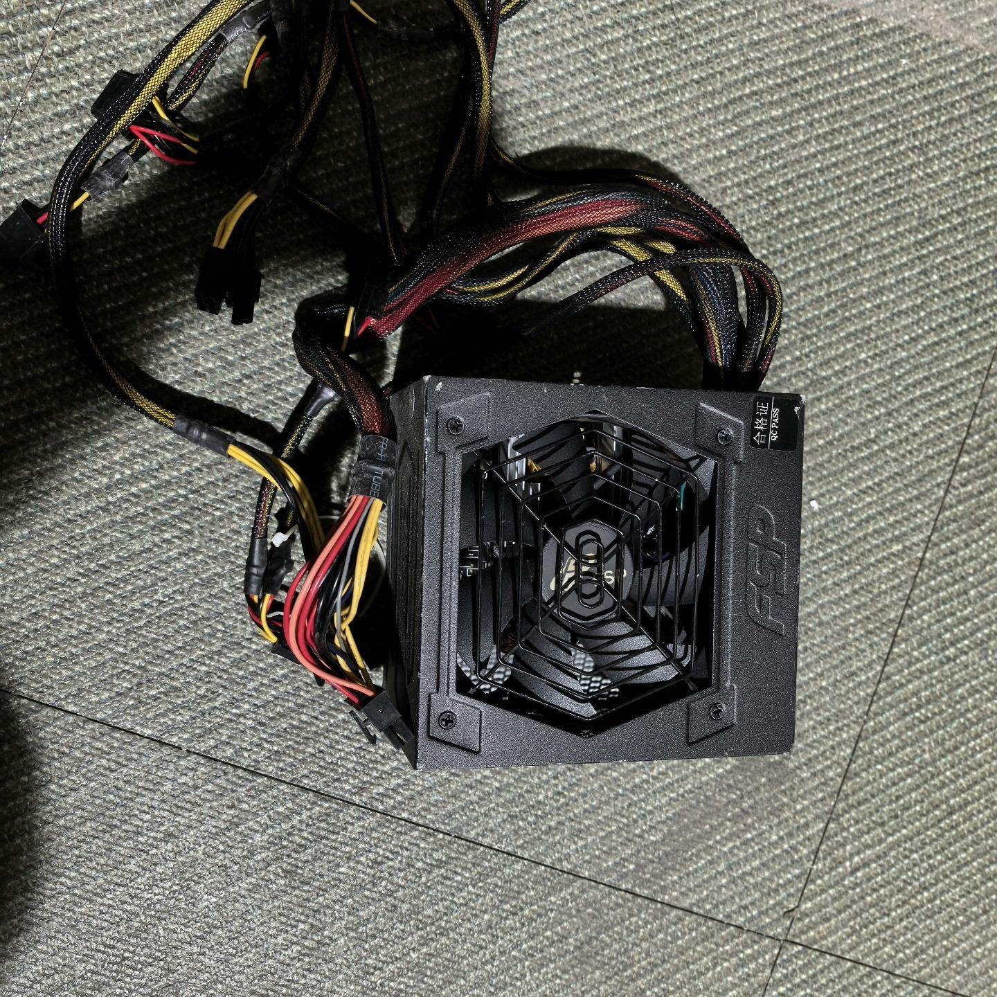 拆机电源 FSP 全汉 FSP550-50YLN 蓝暴经典版