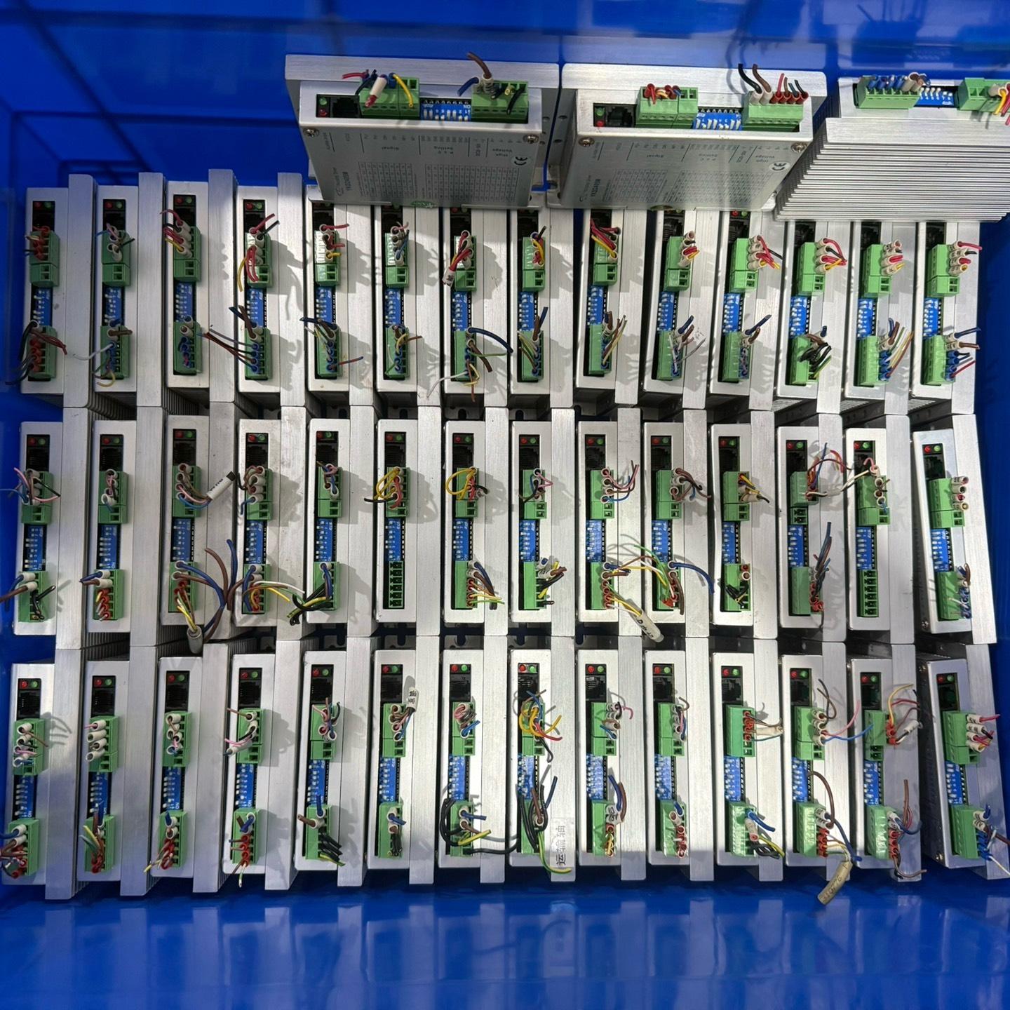 研控YKD2405M步进驱动器 拆机品 功能完好 成色漂亮