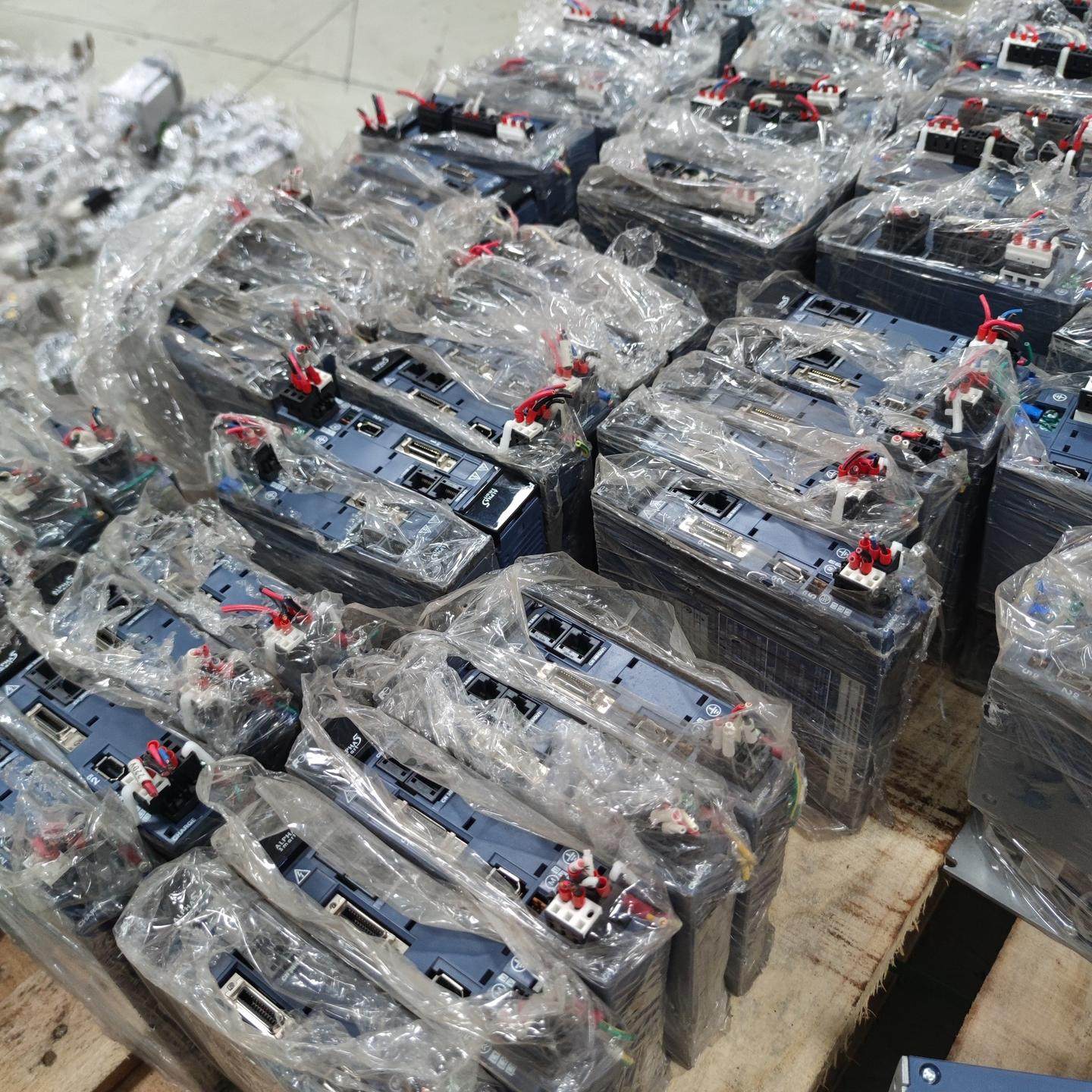 伺服驱动器RYH401F5-VV2 配电机GYB401D