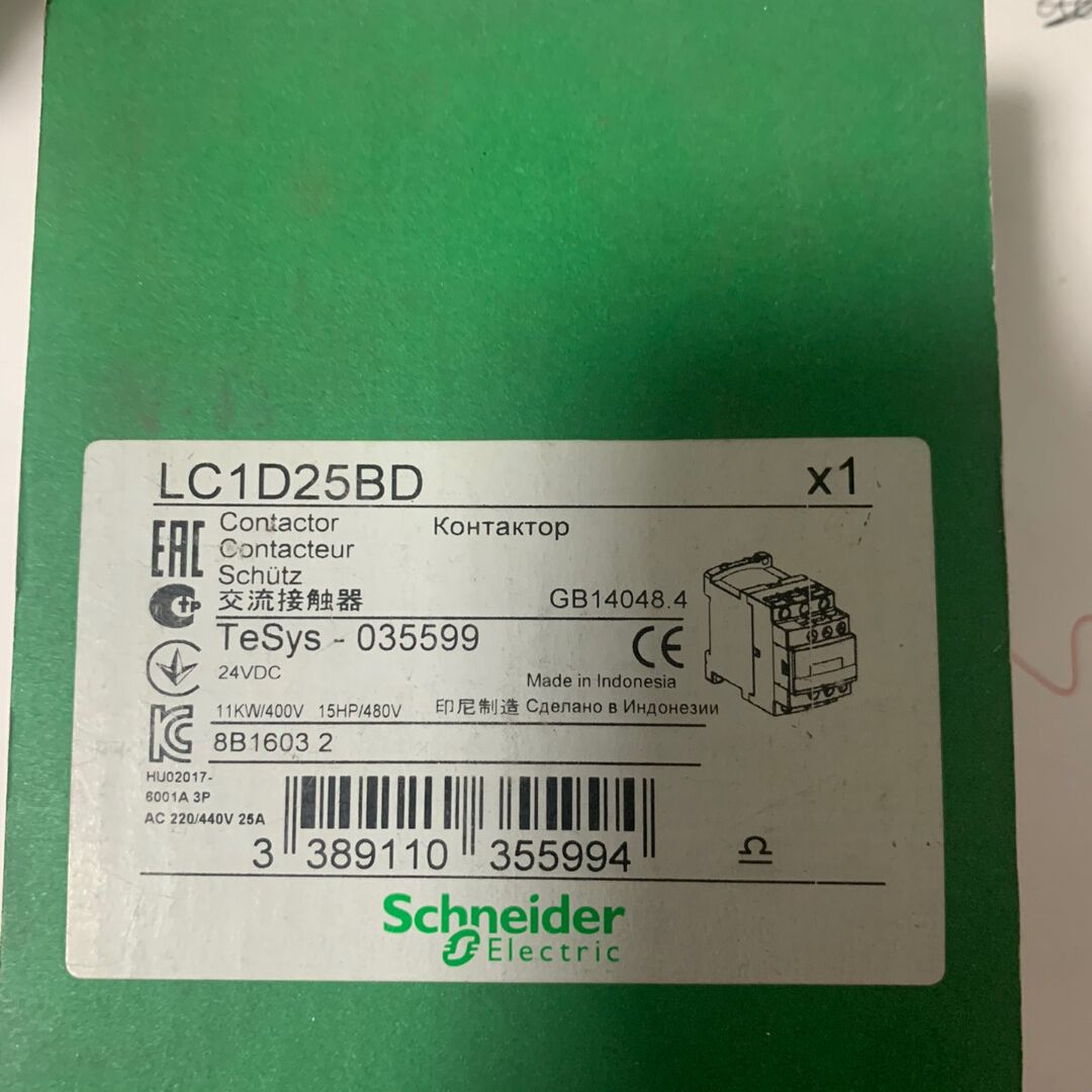 闲置全新进口施耐德LCD25BD交流接触器