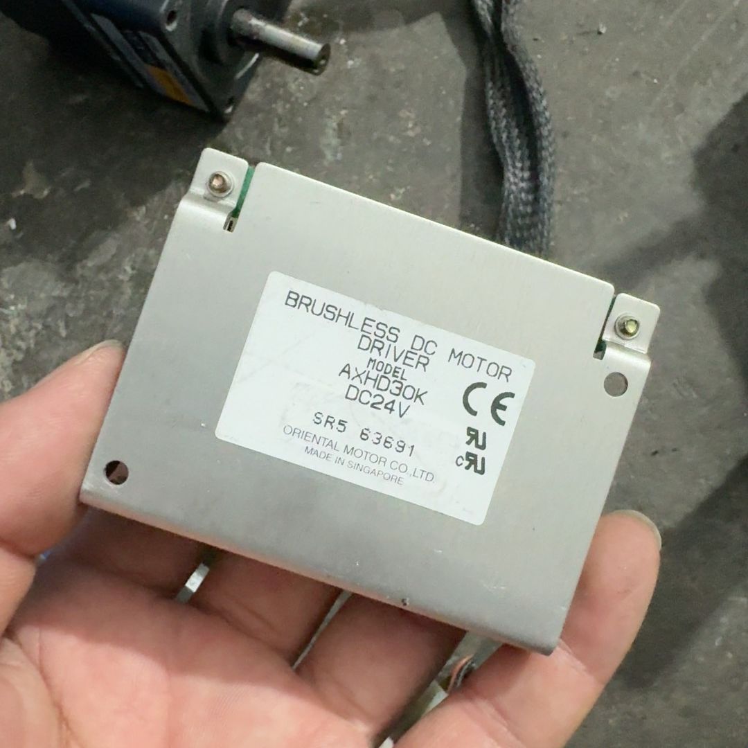 东方步进驱动器AXHD30K 配套VEXTA减速电机AXHM