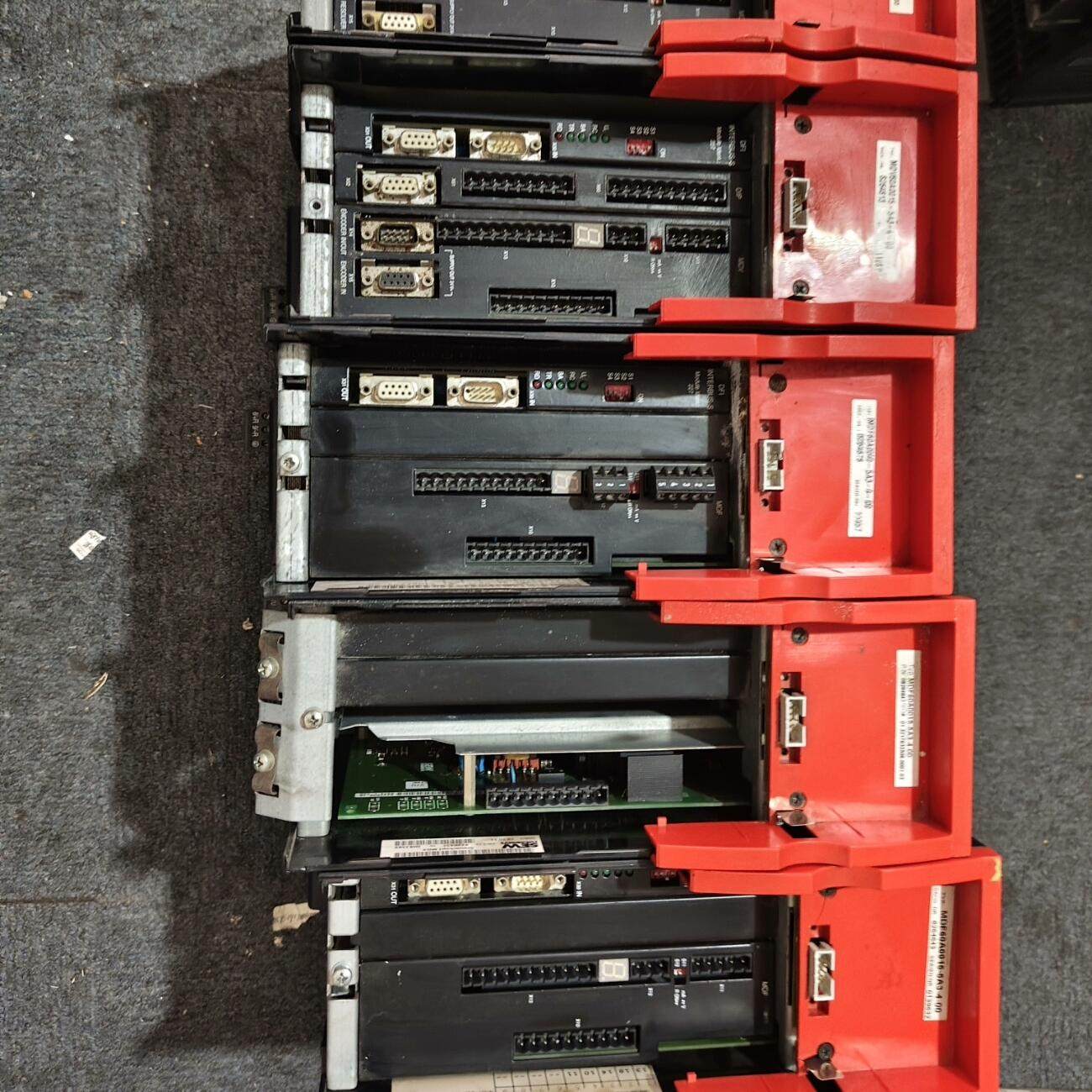 SEW赛威伺服驱动器MDF60A0015-5A3-4-00