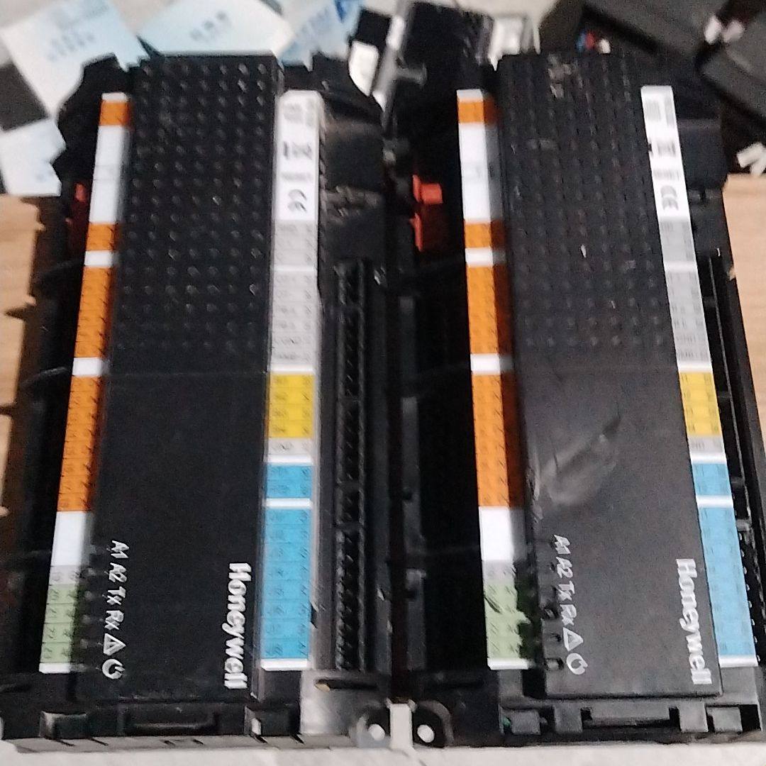 出！MVC-80H-CPSW1A控制器 德国制造