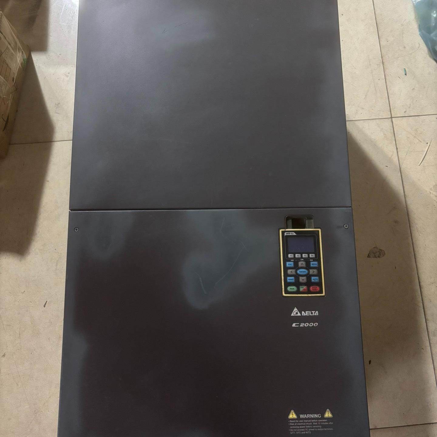 台达变频器C2000系列185KW VFD1850C43A