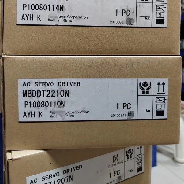 安川伺服电机SGMJV-01ADAB1