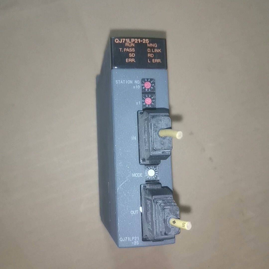 9成新 出  QJ71LP21S-25 Q系列 PL
