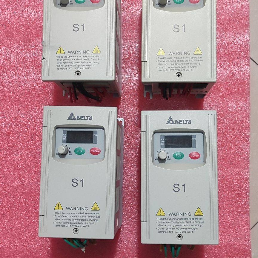 拆机台达变频器 400W   VFD004S43A    V