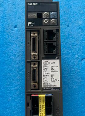 400W富伺服驱动器RYC401D3-VVT2设备拆机