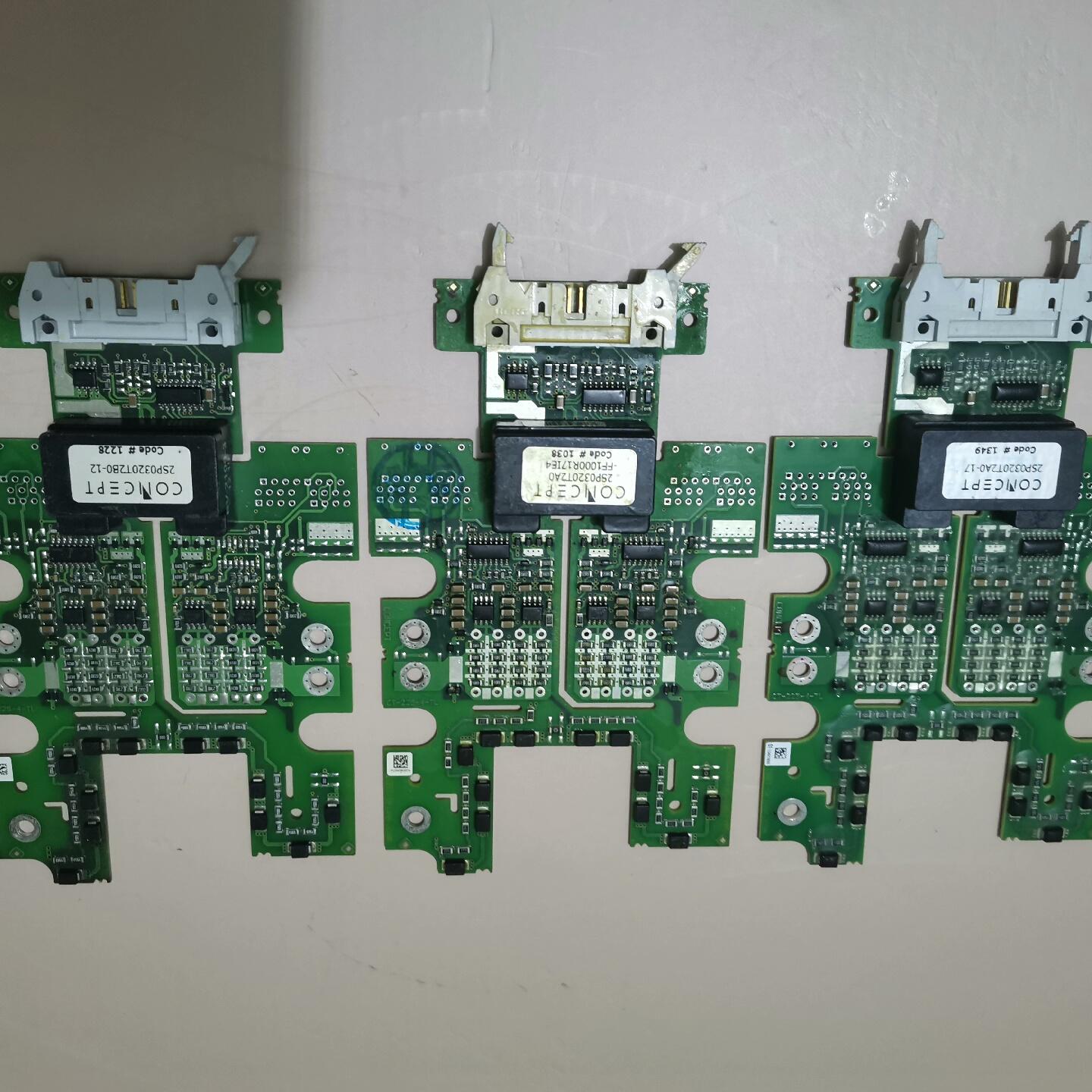 出售拆机2SP0320T2A0-17 (1台)