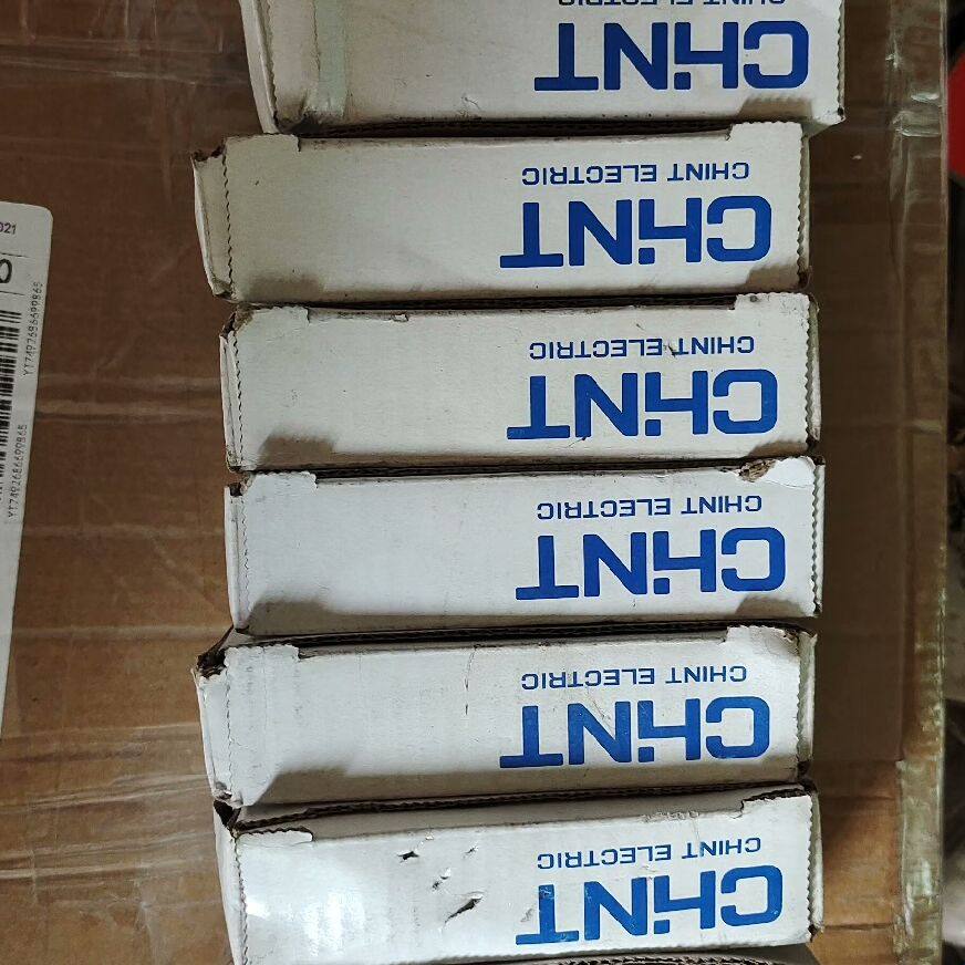 单相电压继电器NJB1-Y1  220V有要的联系！