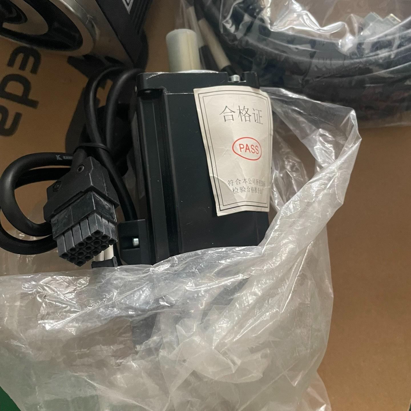 伺服 200W和 400W拆机件  功能包好 无