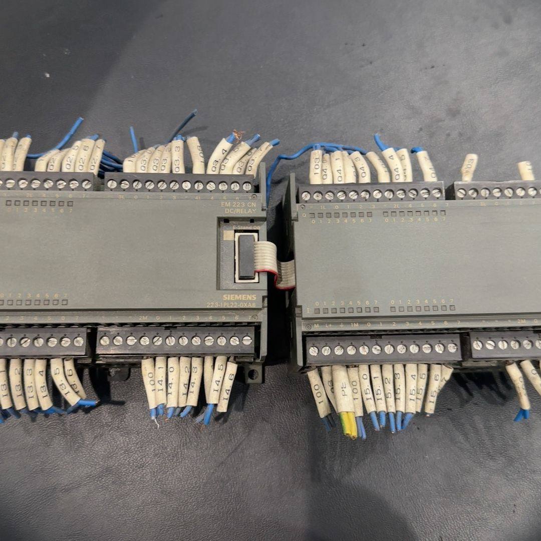 PLC模块6ES7 223-1PL22-0XA8