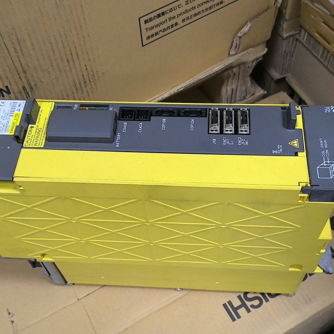 A06B-6240-H211驱动器实物图成色好功能完好