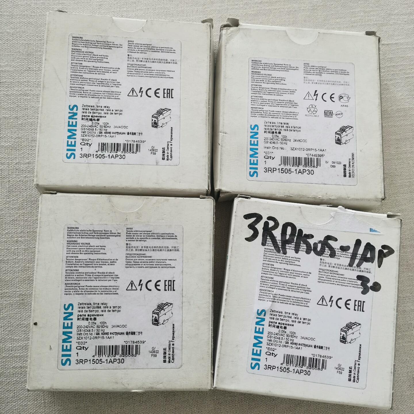 西门子3RP1505-1AP30时间继电器 全新实物图 数量