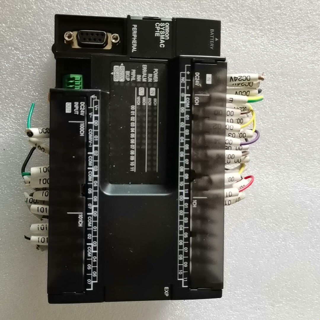 拆机欧姆龙cp1e-n40s1dt-d控制器 成色很好 功能