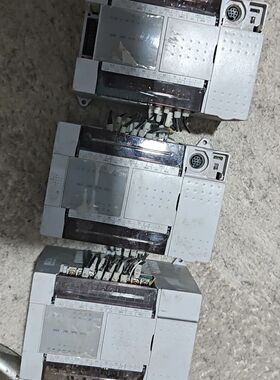 士林PLC 型号SX3V-1412MT-A功能完好 实物拍摄