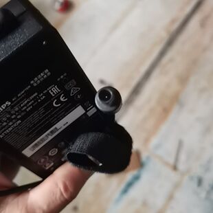 显示器型号328M6F 原机电源适