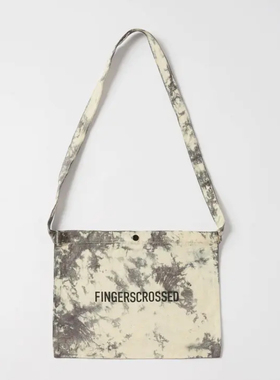 捏手指FINGERSCROSSED #MUSETTE BATIK蜡染骑行斜挎小布袋 补给包