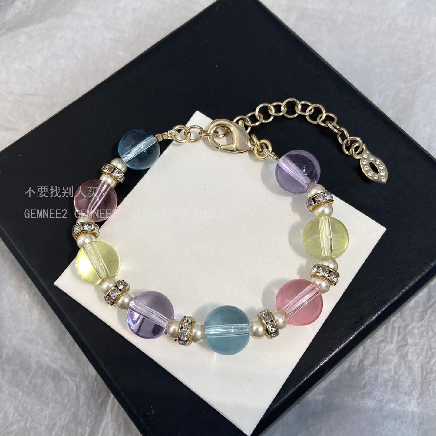 2026年新款透明彩色糖果色水晶琉璃手串可调节26c手链女小众高级