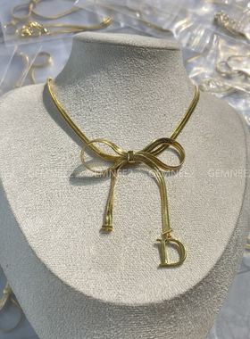 中古风高级感芭蕾风立体绑带金色蝴蝶结蛇骨链项链小众设计锁骨链