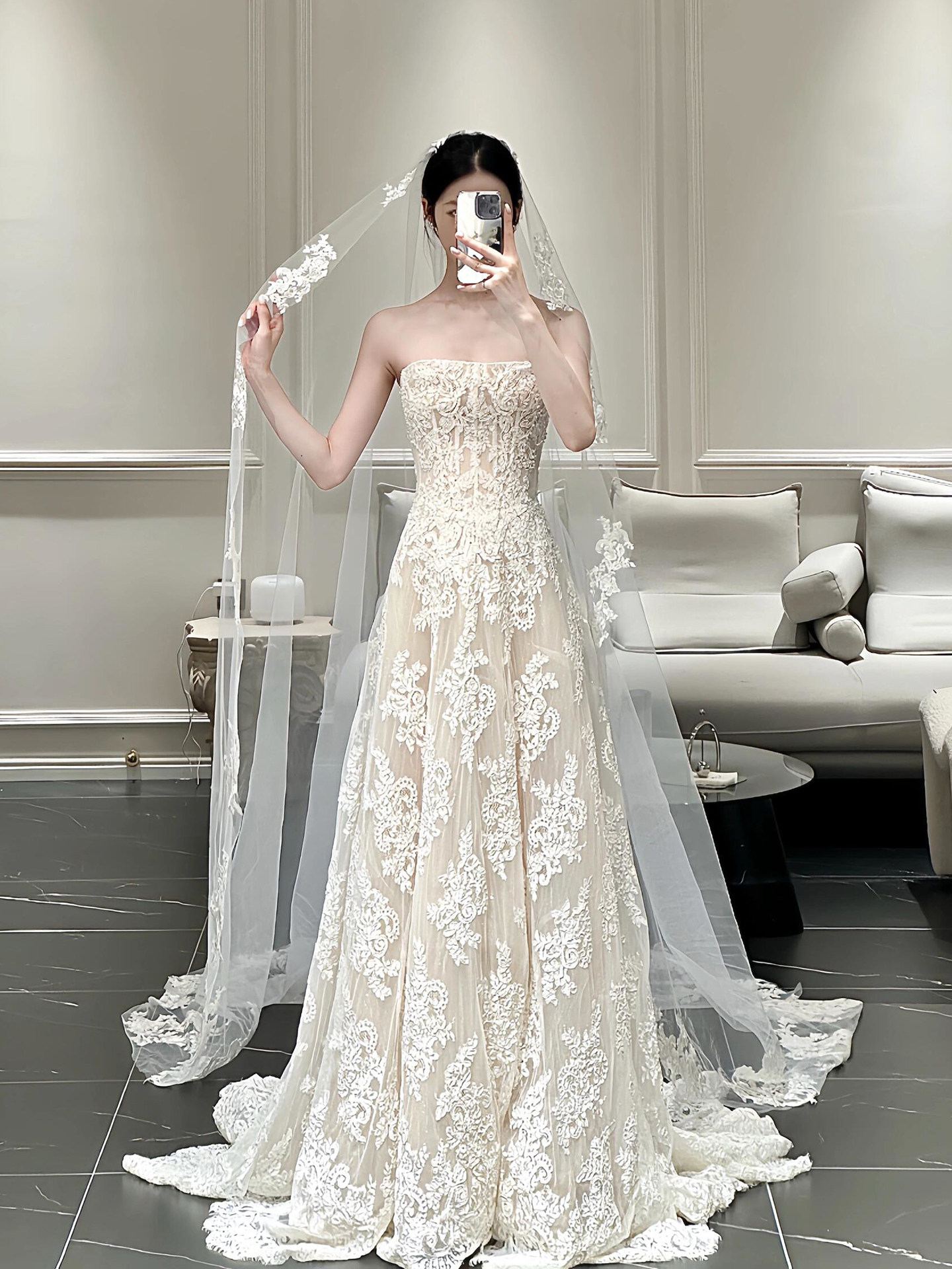 Французское легкое свадебное платье bride 2025, новое простое и легкое, высококачественный топ-топик был тонким, а юбка с небольшим шлейфом выходила из газового платья. Изображение 1